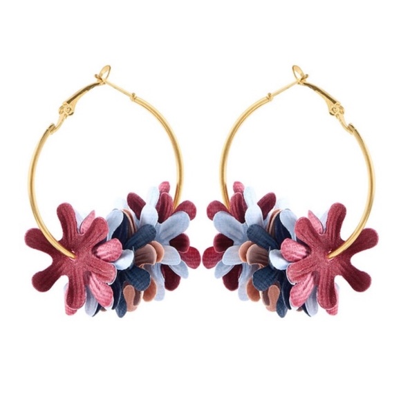 Jewelry - Boho Spring Flower Petals Gold Hoop Earrings